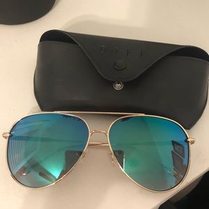 Diff Eyewear Polarized Nala Aviators